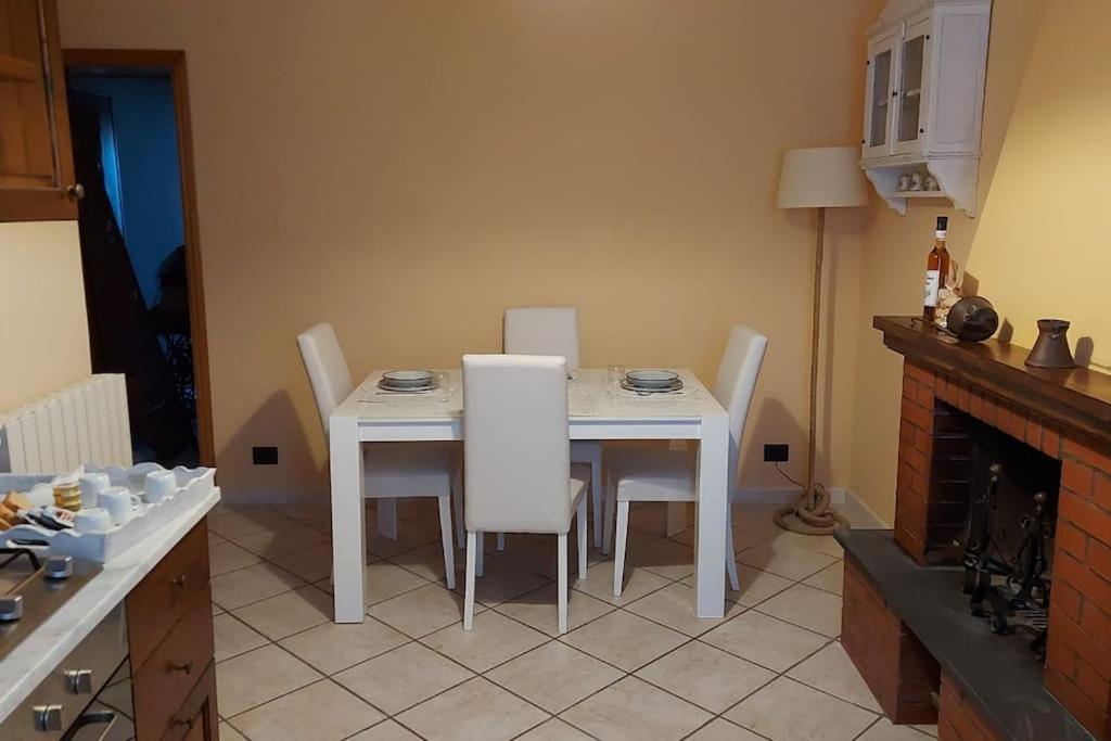 Casa Elena In Chianni Βίλα Εξωτερικό φωτογραφία